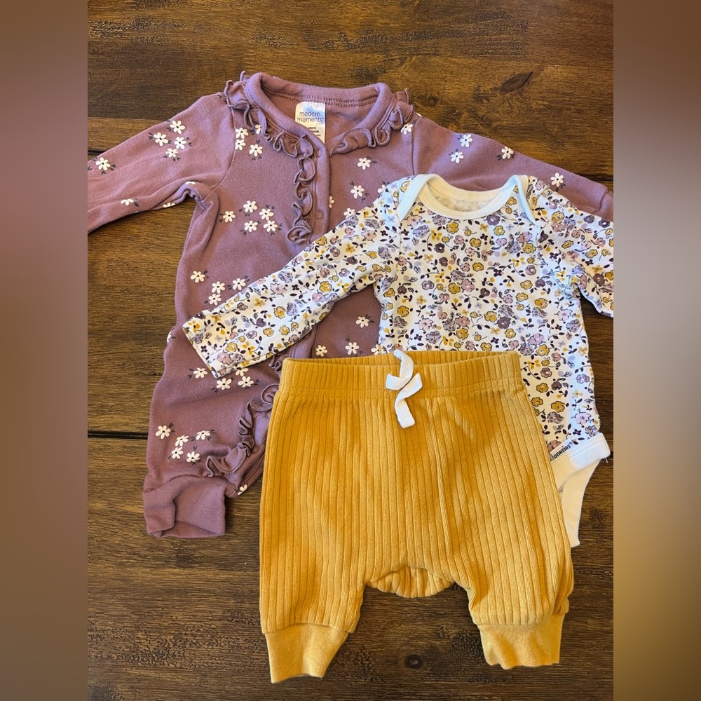 Modern Moments newborn baby girl bundle